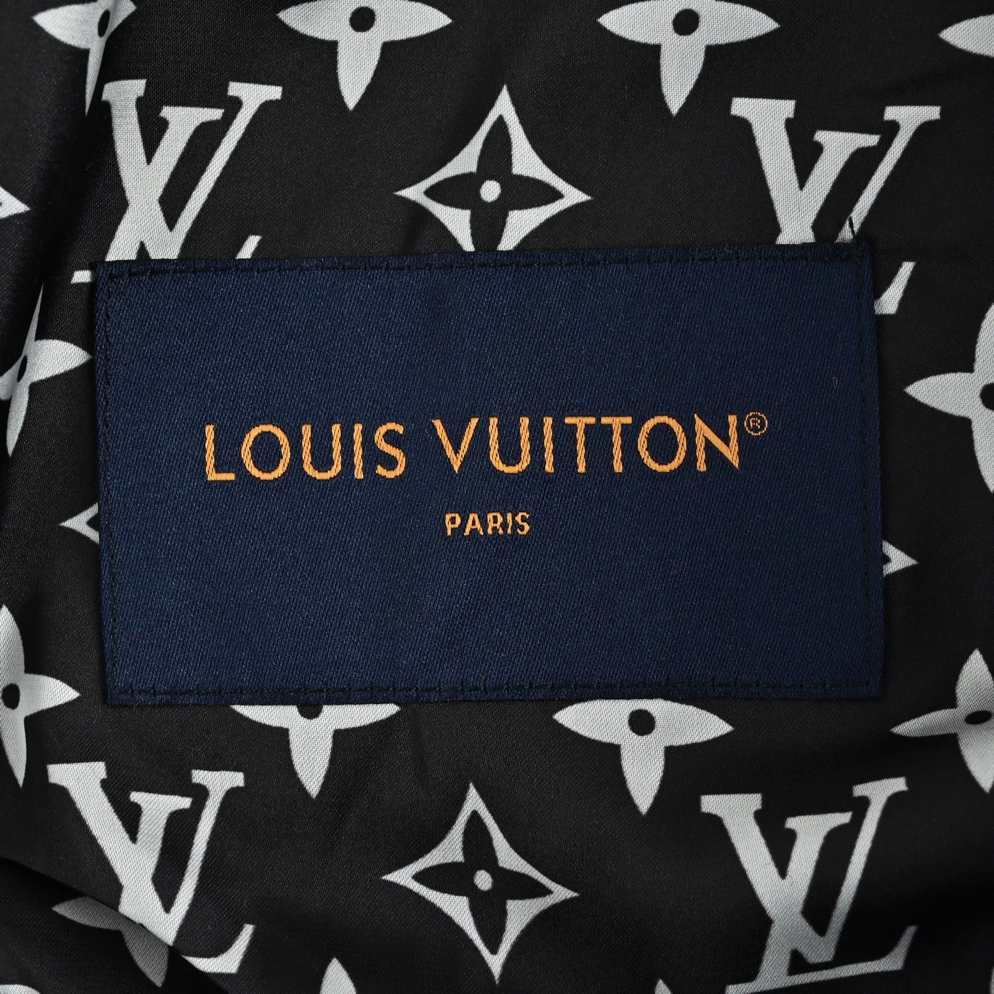Louis Vuitton/